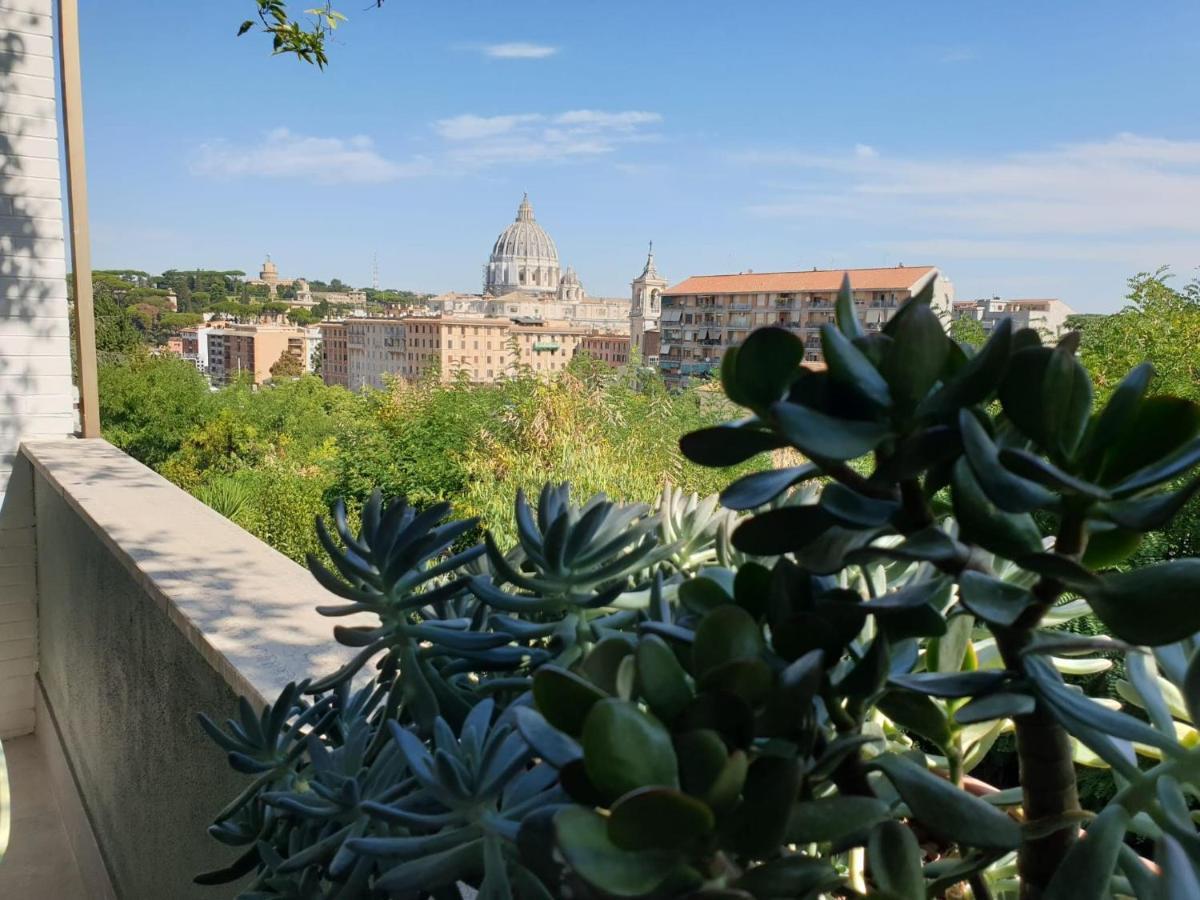 Delmirani'S Book Apartments - Vatican View Rome Exterior photo